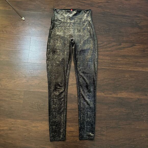 Spanx black & gold velvet sparkly leggings size S - Picture 2 of 10